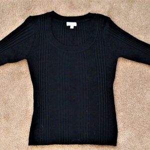 CURRANT BLACK KNITTED SHORT SLEEVE SWEATER TOP